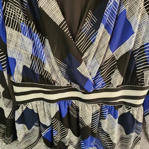 Lane Bryant Surplice Top Peplum Flowy Chiffon Size 18/20 Blue Black V Neck - Picture 6 of 7